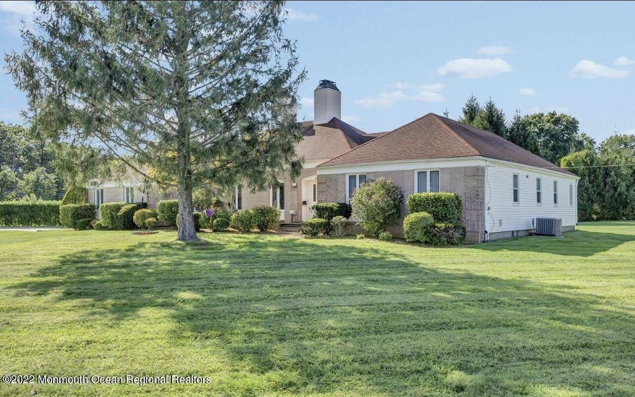 60 Larchwood Avenue – photo 4