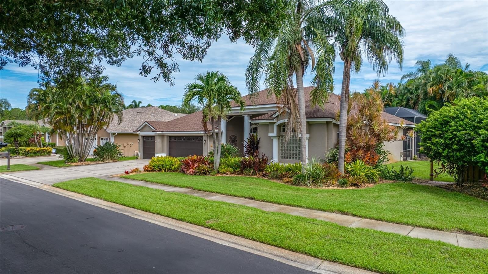10675 PARK PLACE Drive – photo 3