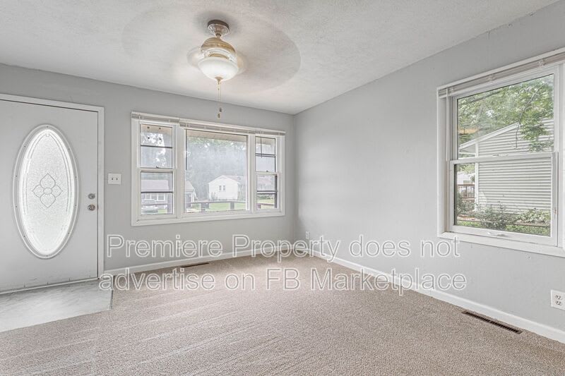 7334 NE 51st St – photo 3