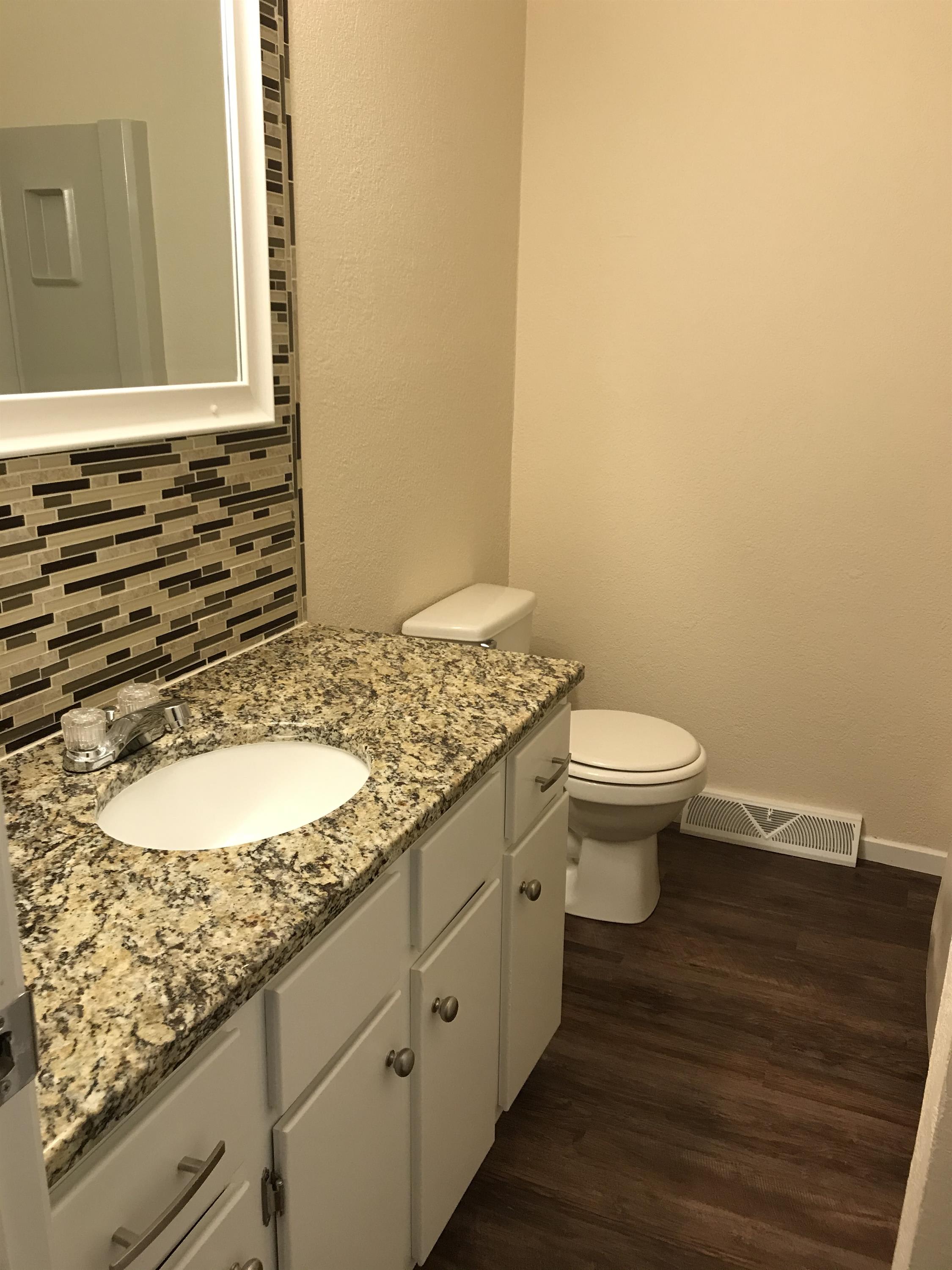 107 South Grant Street – photo 4