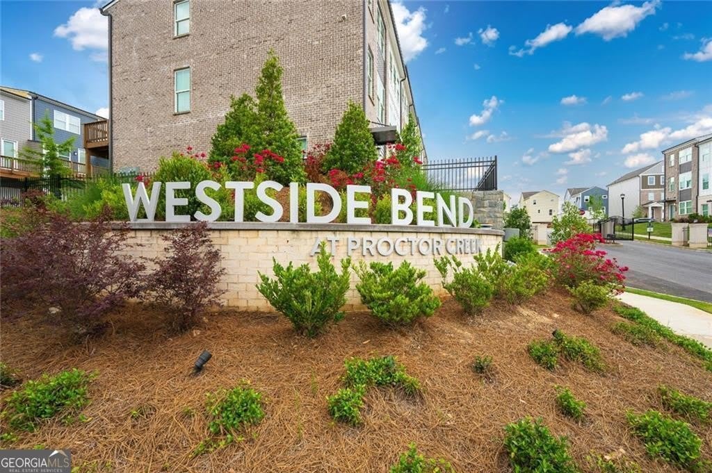 2635 Creekside Drive NW – photo 4