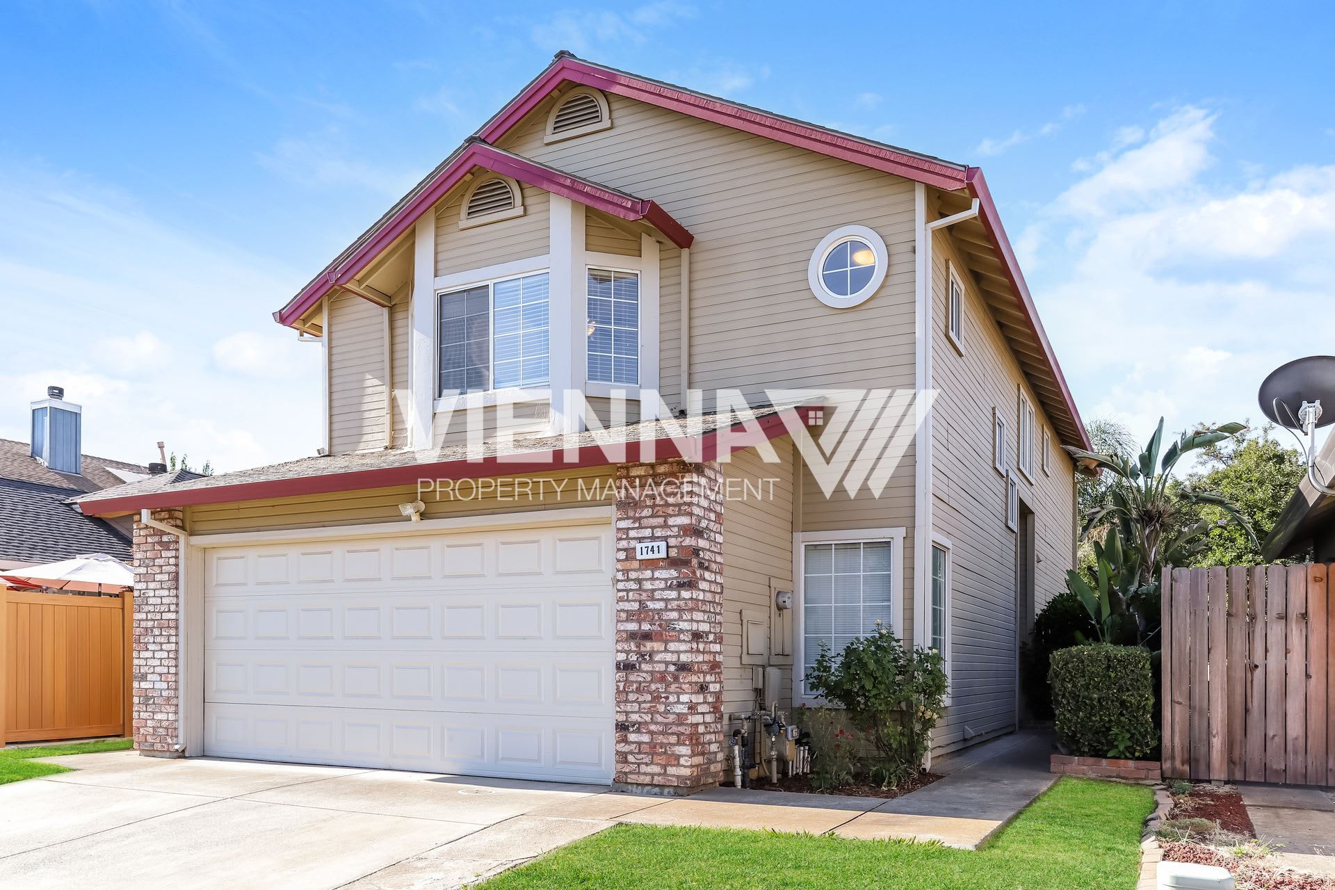 1741 Richard Court – photo 2