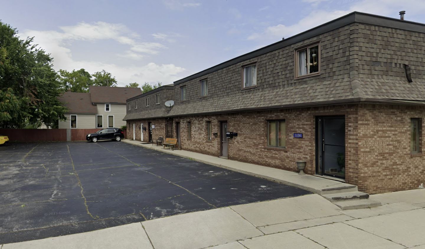805 Superior Street – photo 2