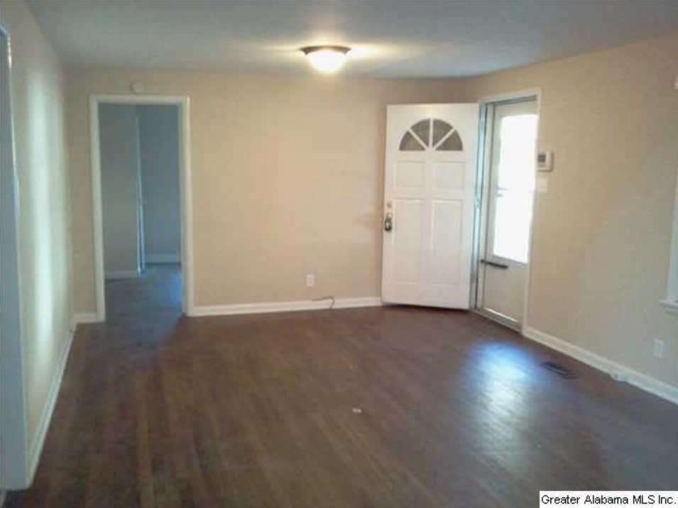 Wonderful home for rent in Tarrant. – photo 2