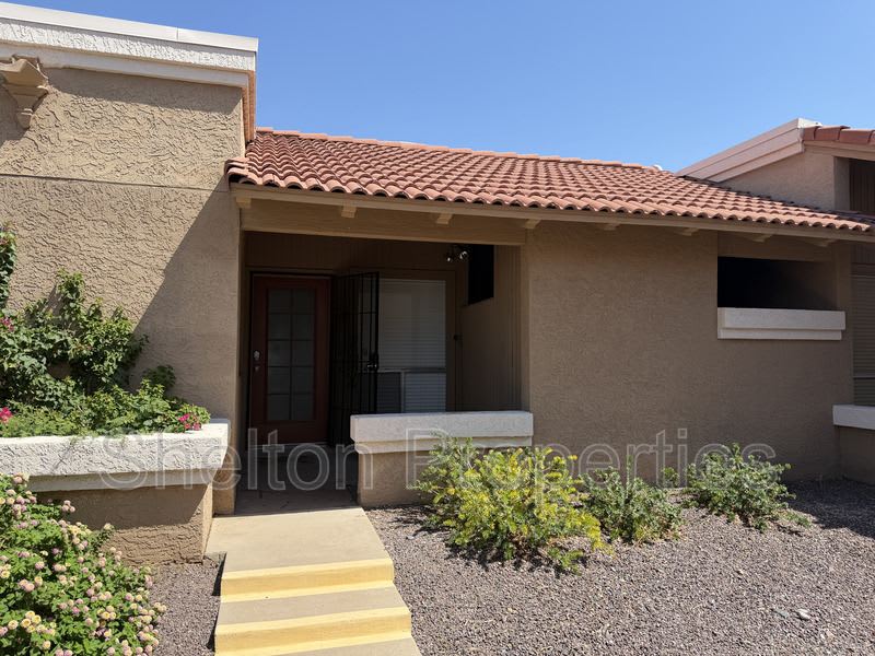 501 W Tonopah Dr Unit 7 – photo 2