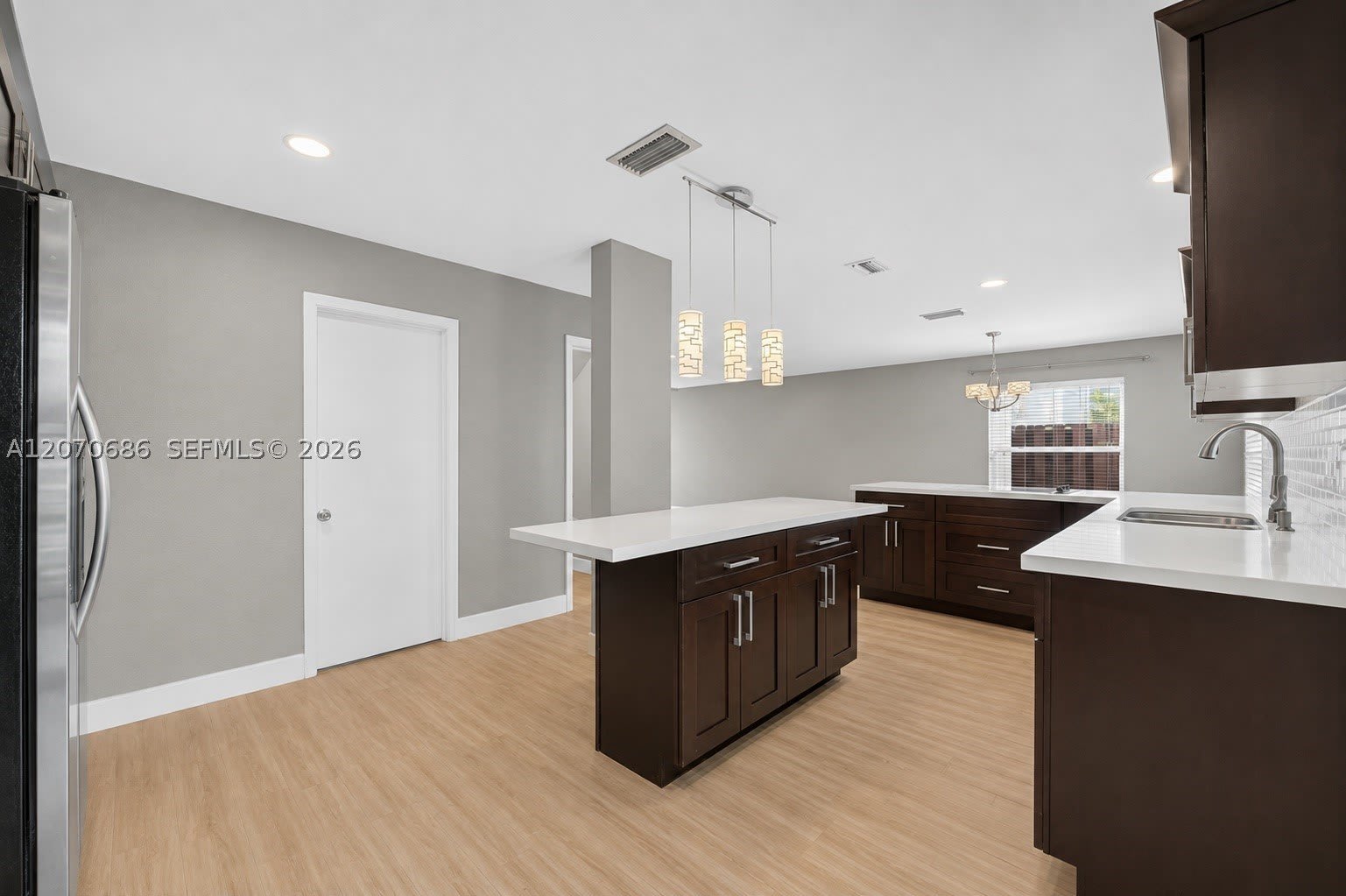 4848 Grapevine Way – photo 4