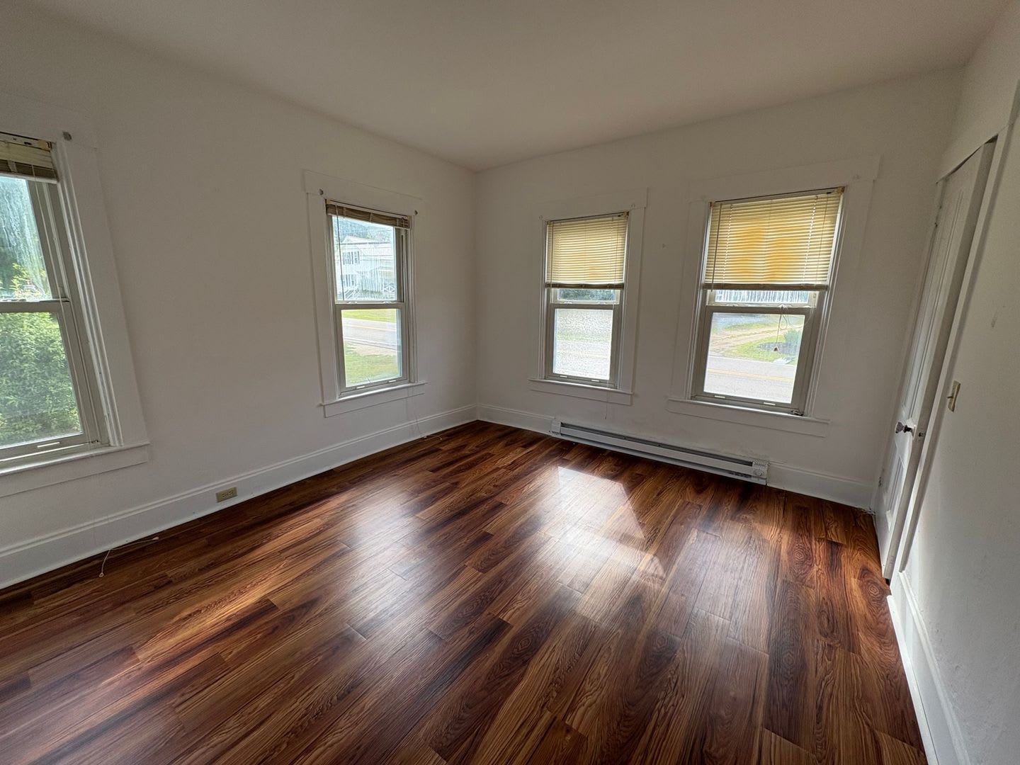 1BR Duplex in Rochester – photo 2