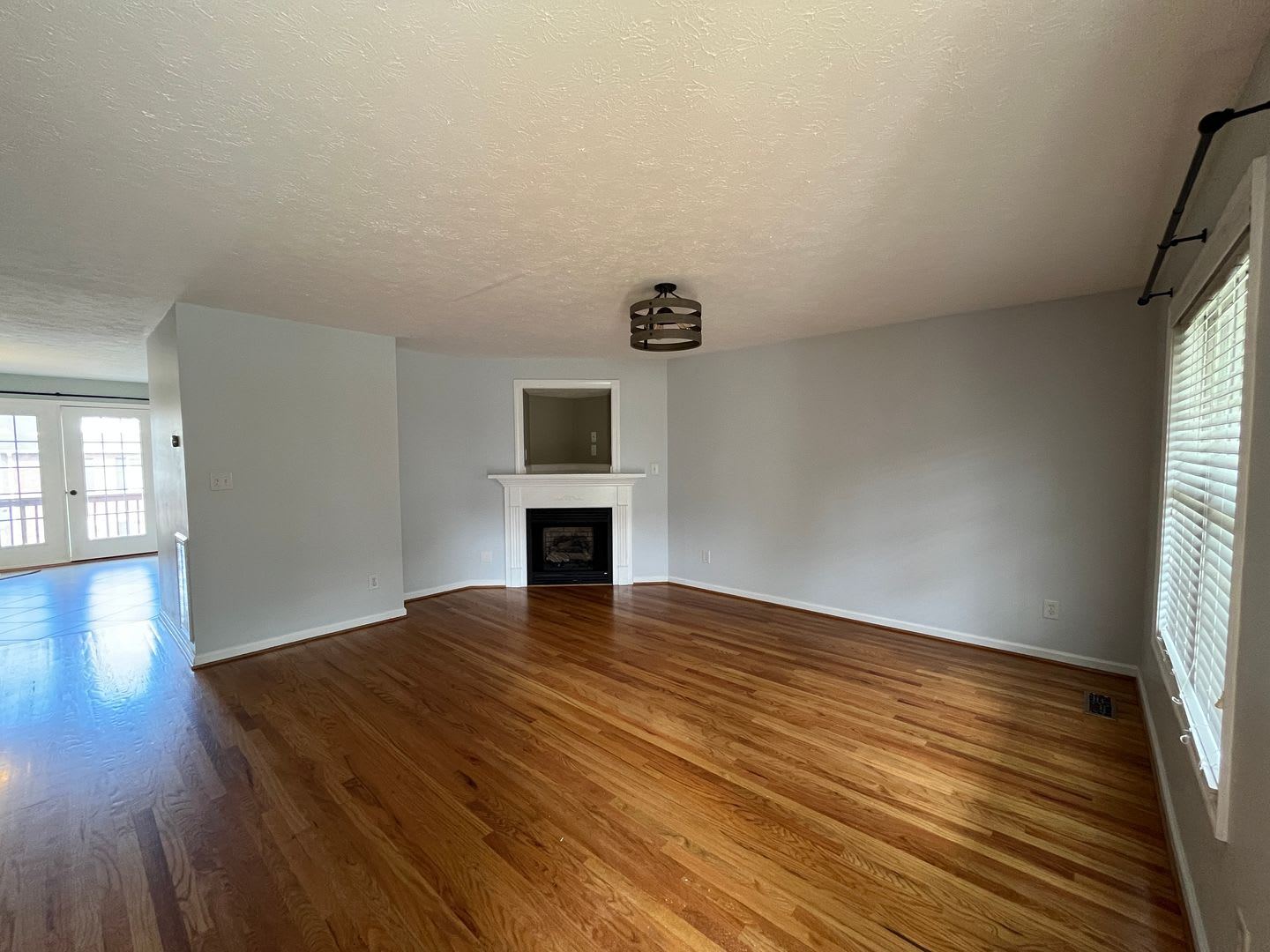 Townhouse at Wellington in Wyndhurst – photo 2