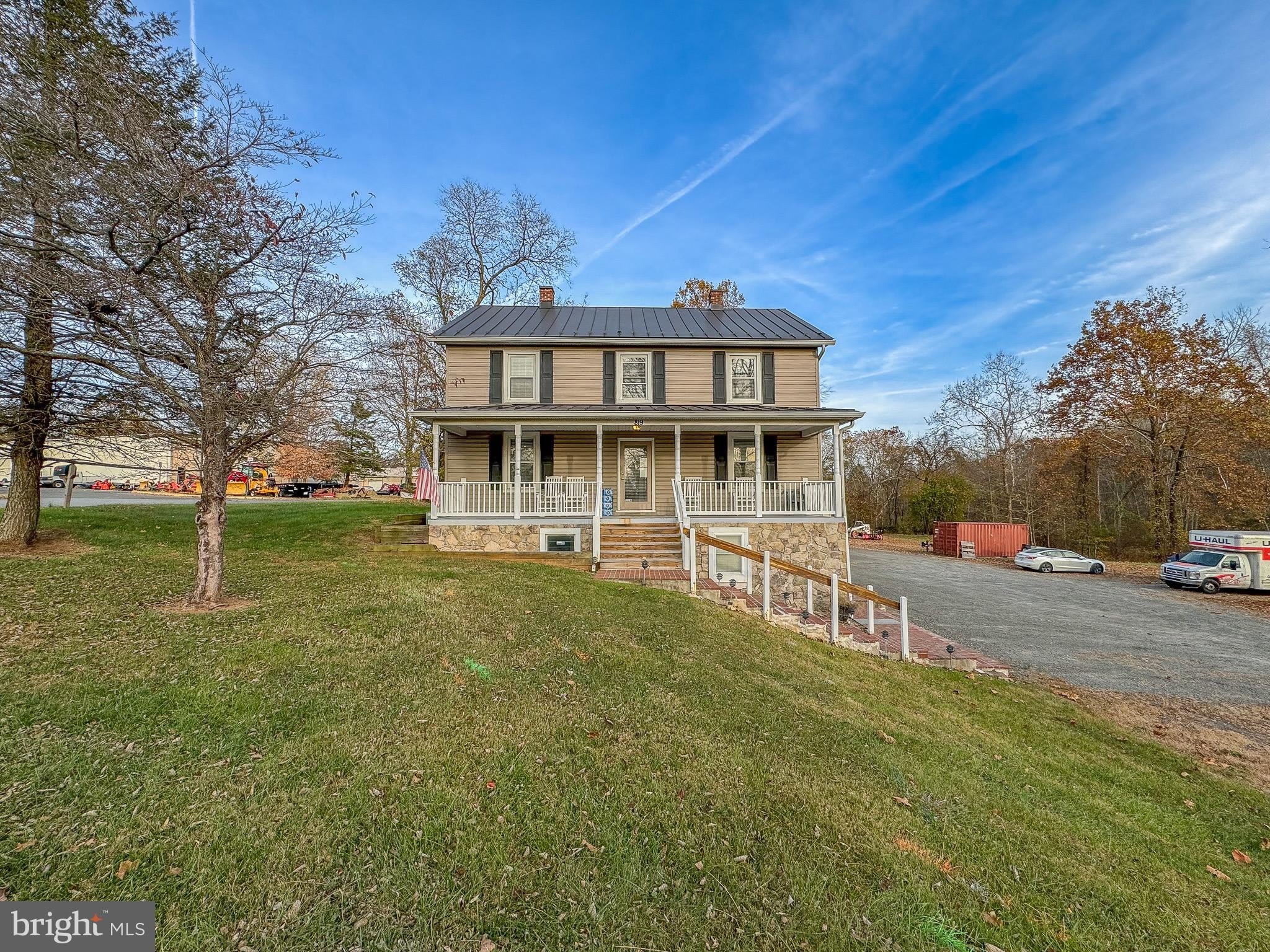819 James Madison Highway – photo 3