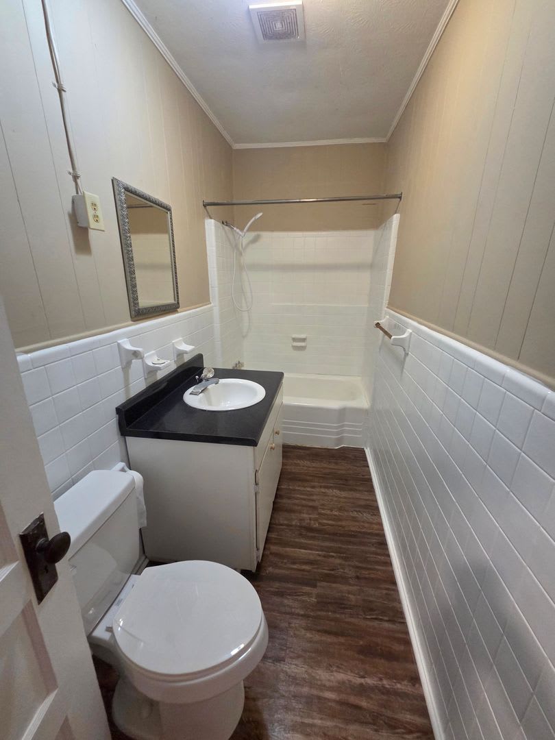 500 Off First Months Rent – photo 5