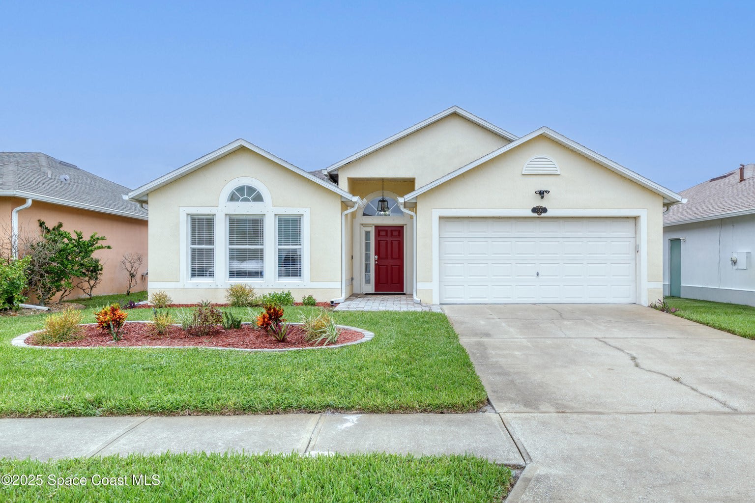 4540 Bellaluna Drive – photo 1