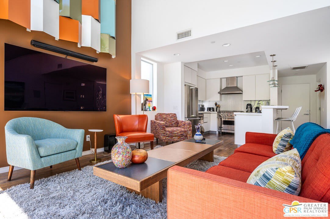 1009 Iris Ln – photo 3