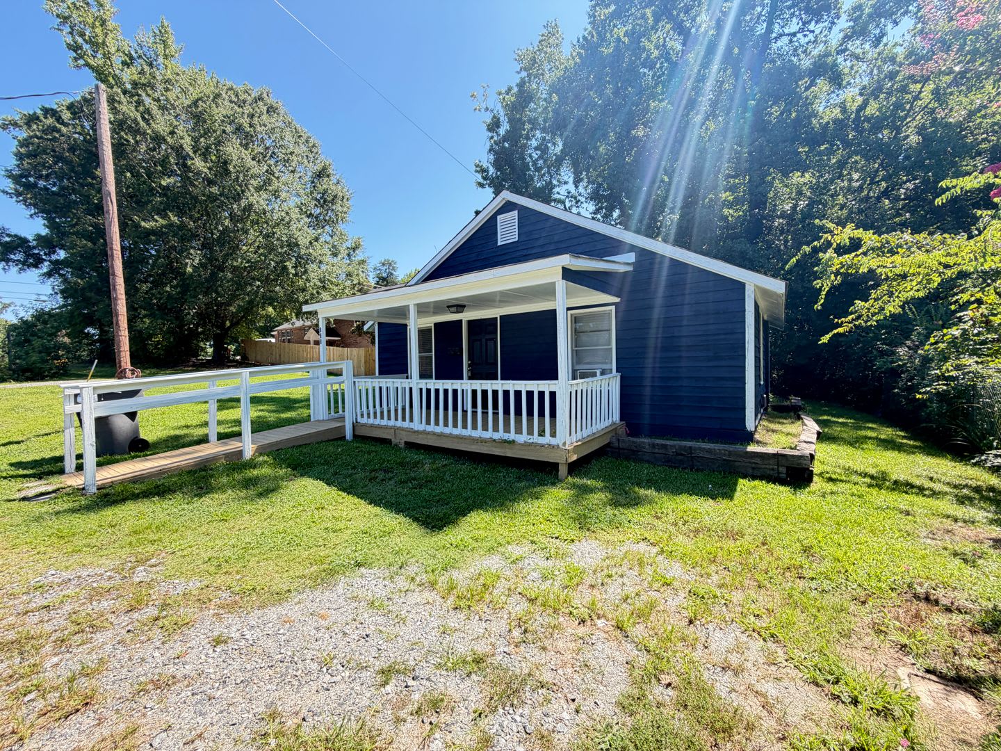 2bd/1ba House off Hwy 3 near Downtown Kannapolis – photo 1