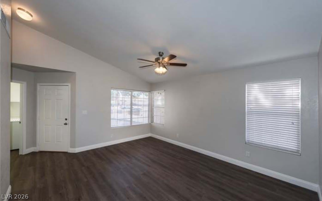 1012 Holliston Circle – photo 5