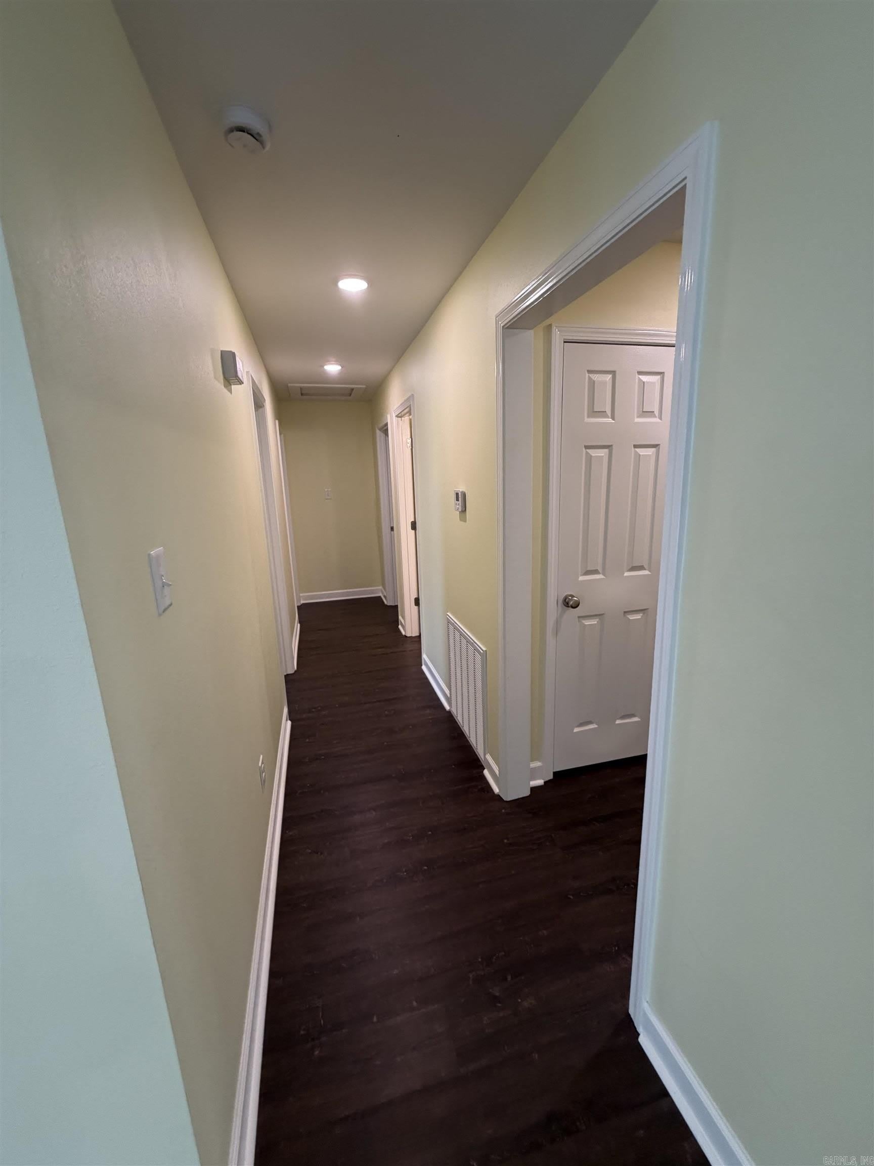 211 Thomas Circle – photo 4