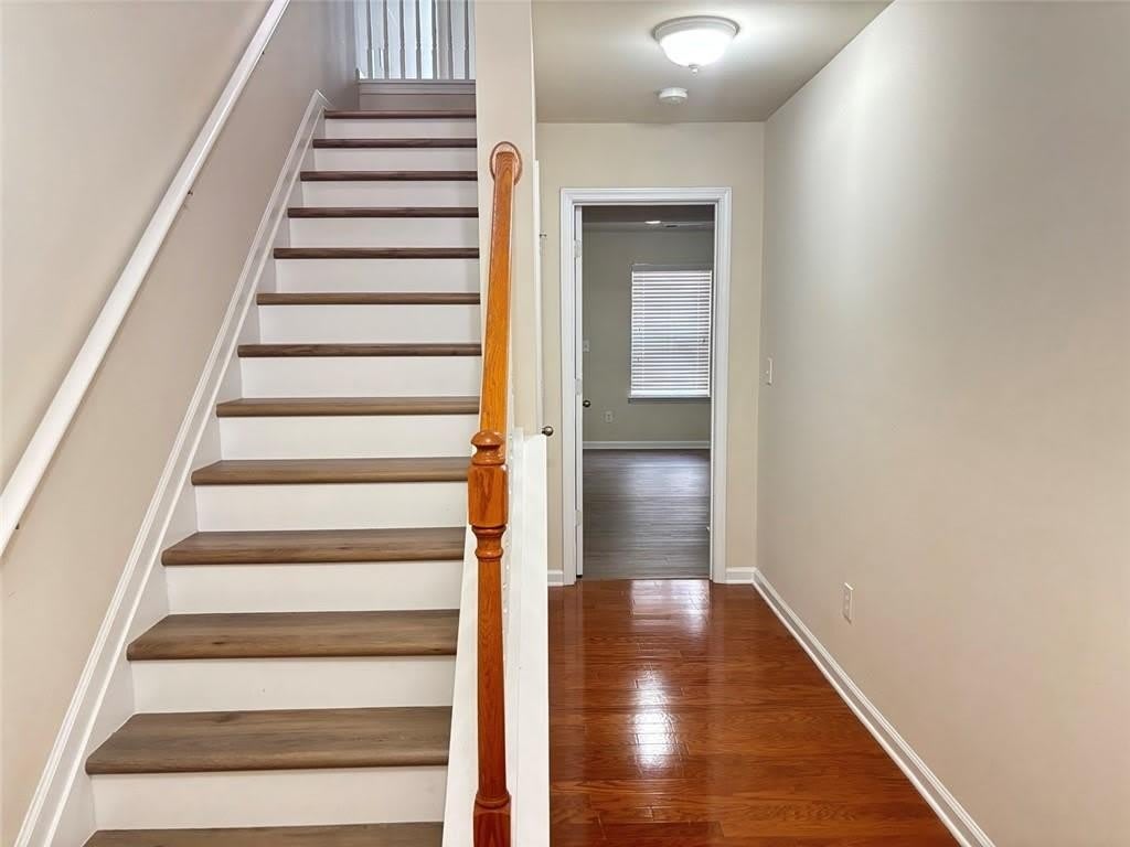 2215 Landing Walk Drive – photo 2