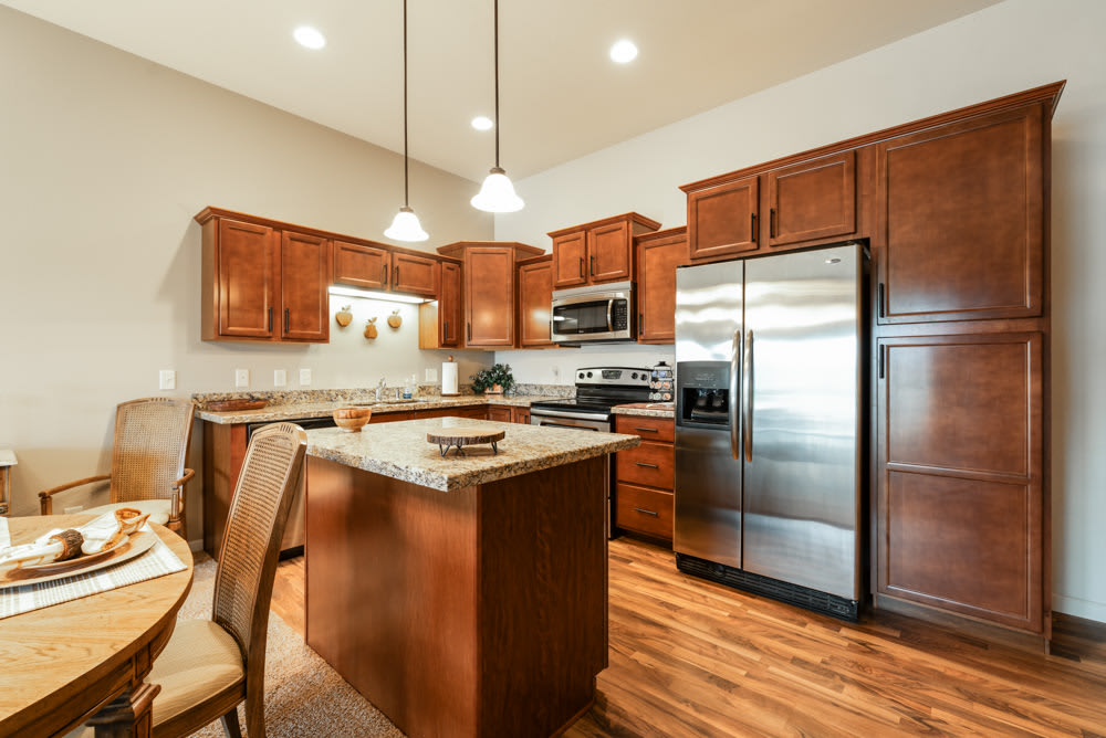 2304 Marina Road Southeast 1 – photo 3