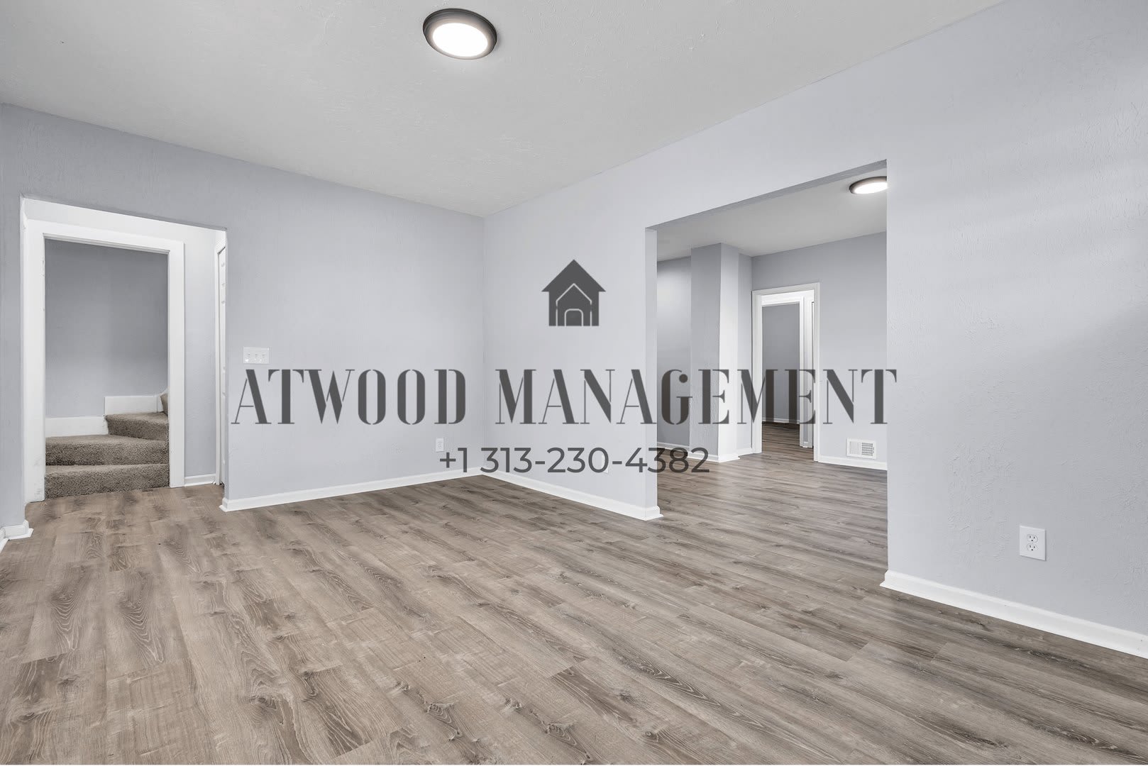 This Beautifully Updated 4 Bedroom 1 Bath Single Family Home Is Ready For Move In – photo 3