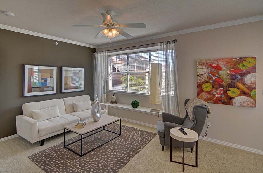 Lakepointe Residences – photo 1