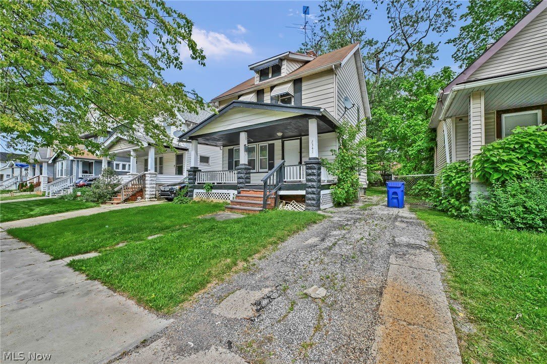 3341 E 145Th Street – photo 1
