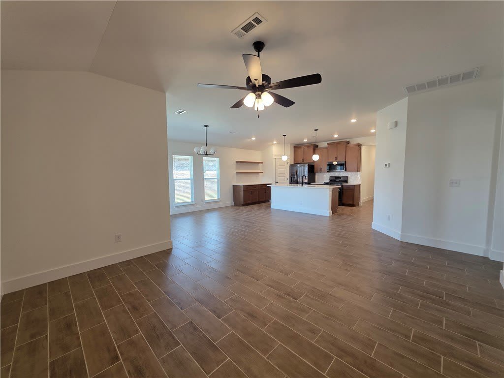 8760 Sunspire Lane – photo 4