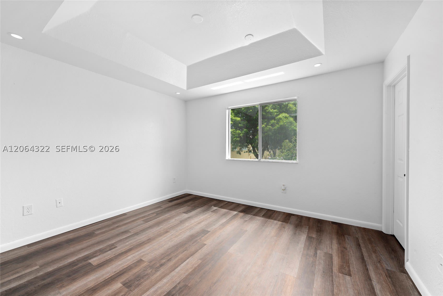 2445 SE 14th Ave – photo 5