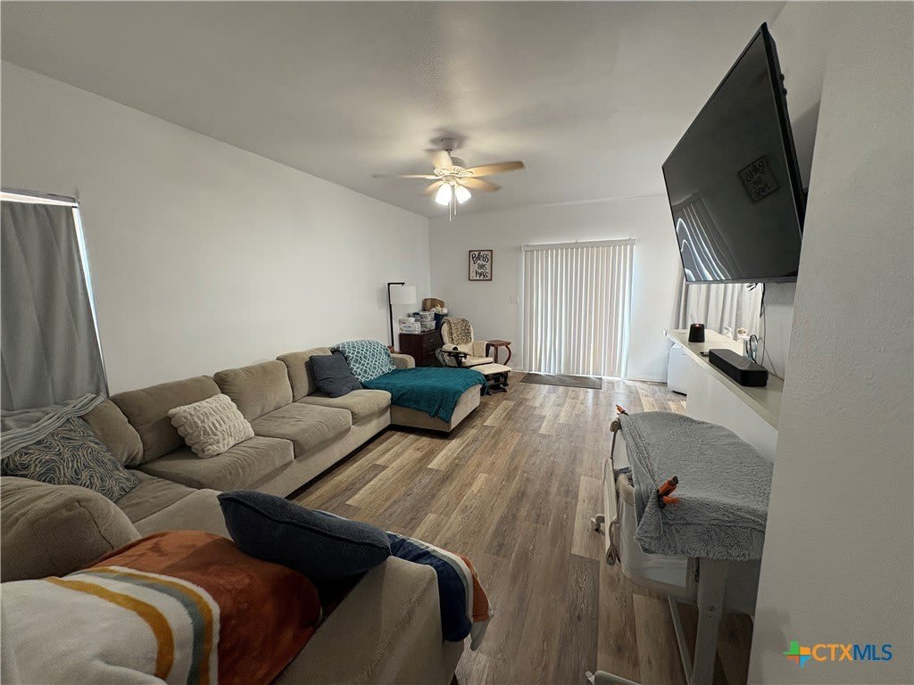1500 Claremont Circle – photo 4