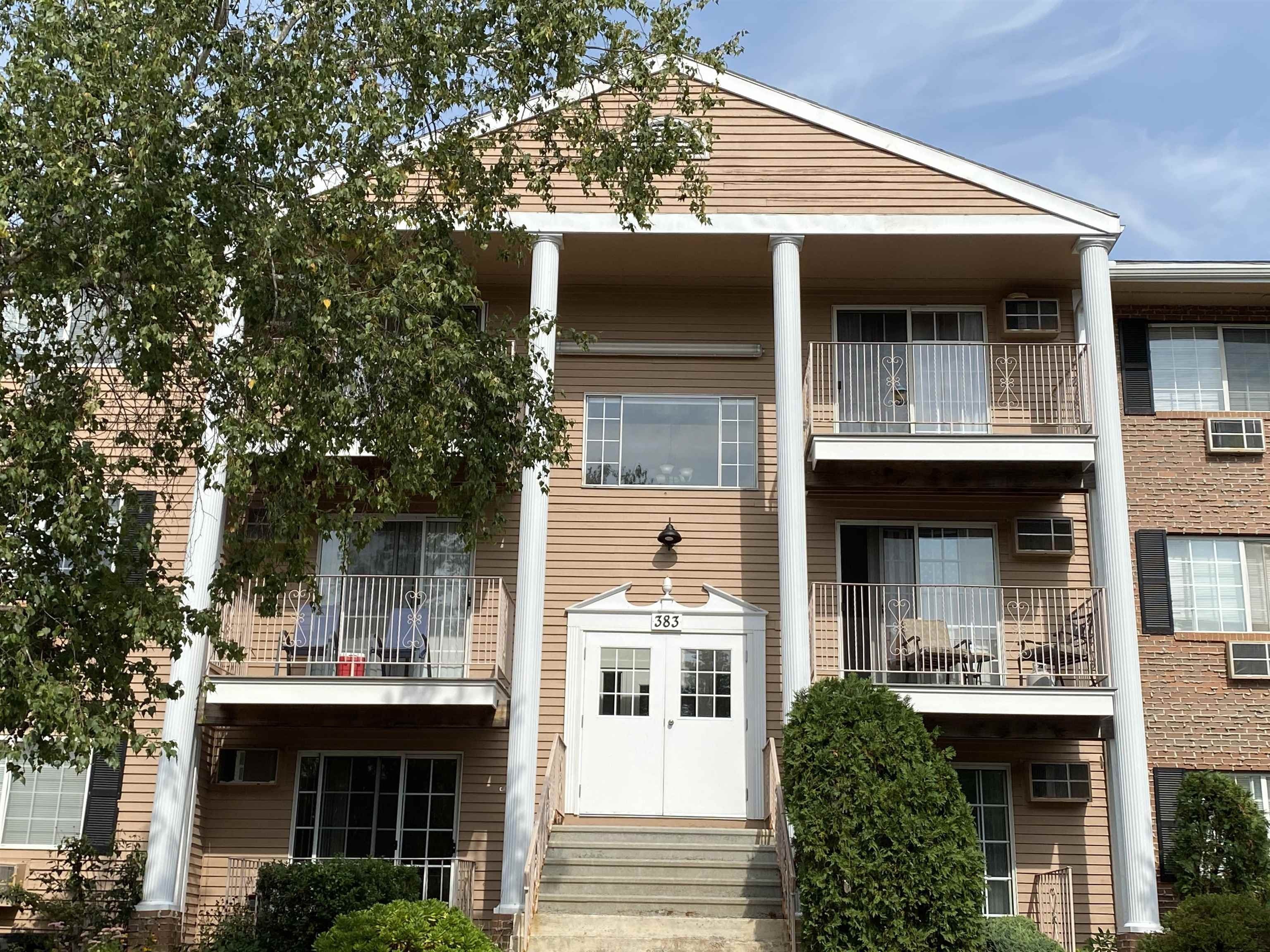 383 Huse Road – photo 1
