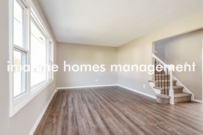 2392 Ashdale Drive – photo 5