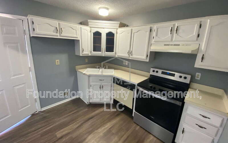5106 Wyndance Drive – photo 4