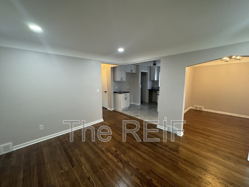 11741 Penrod Street – photo 2