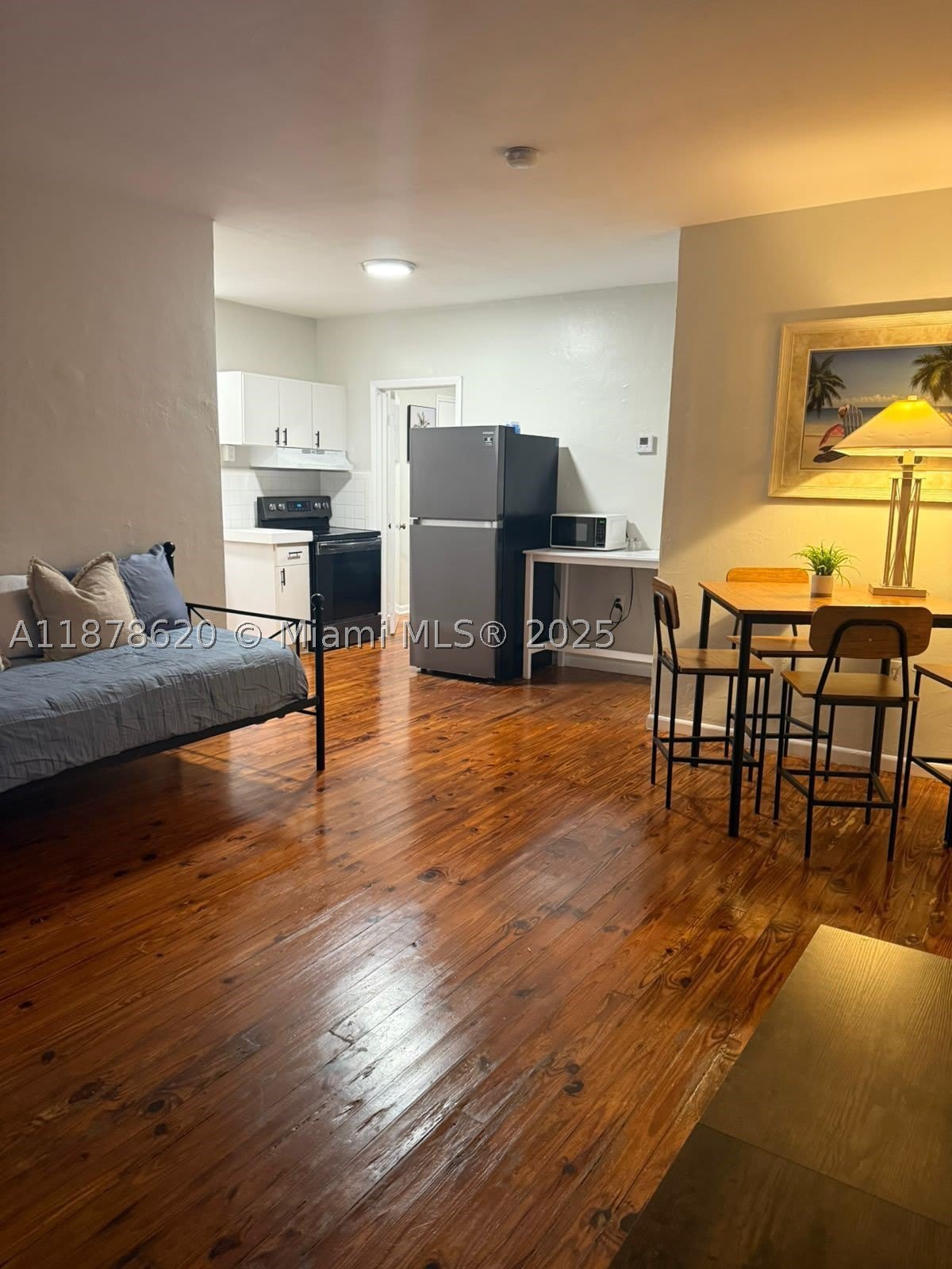 1289 Marseille Dr – photo 1