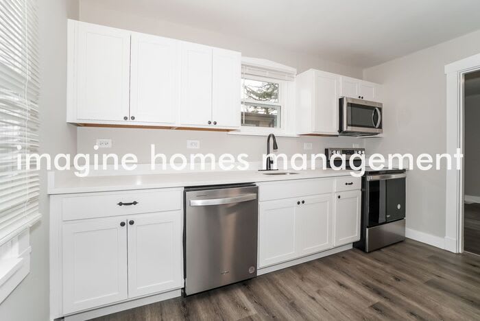 1008 8th Street – photo 5
