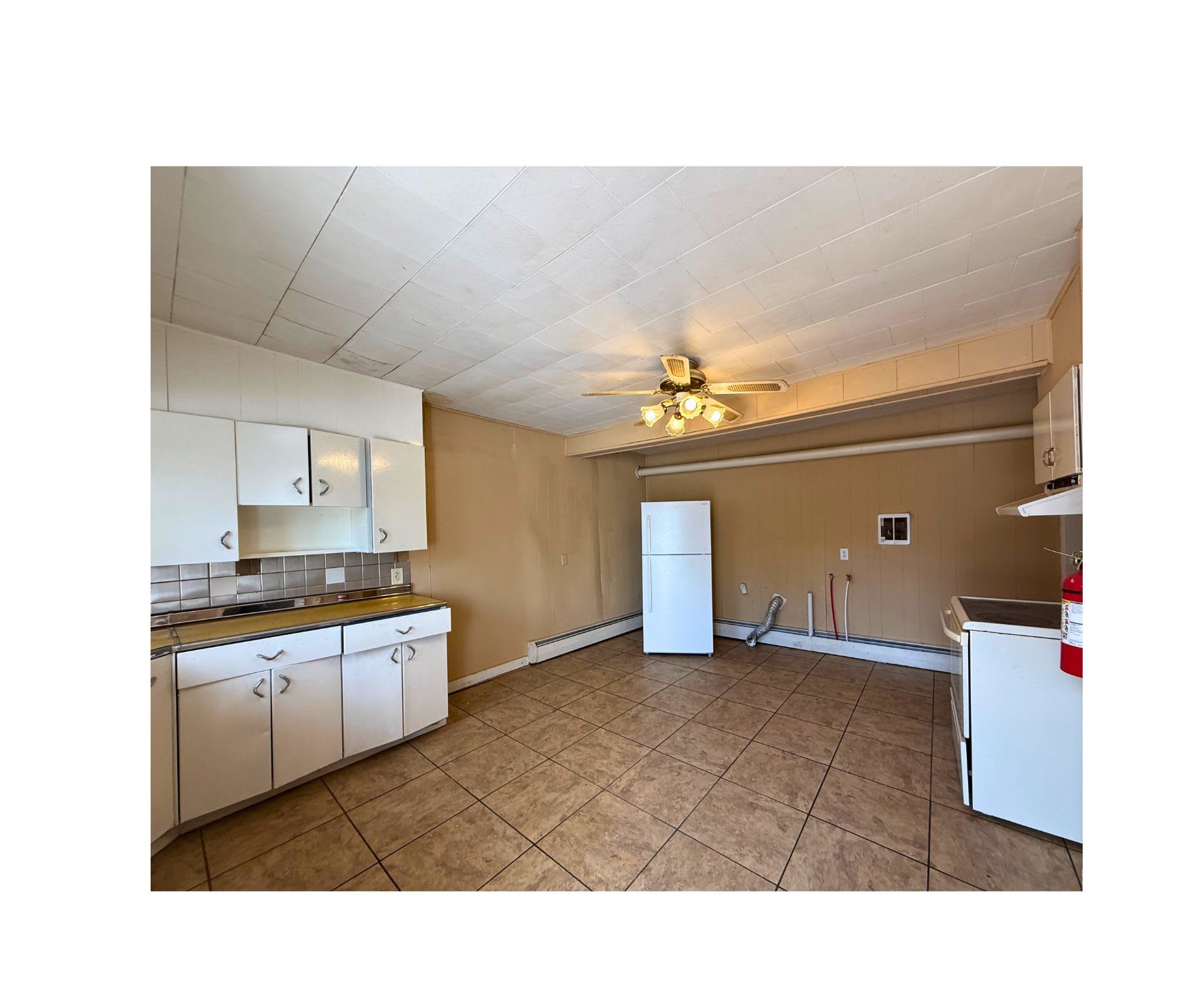 152 East Market Street – photo 2