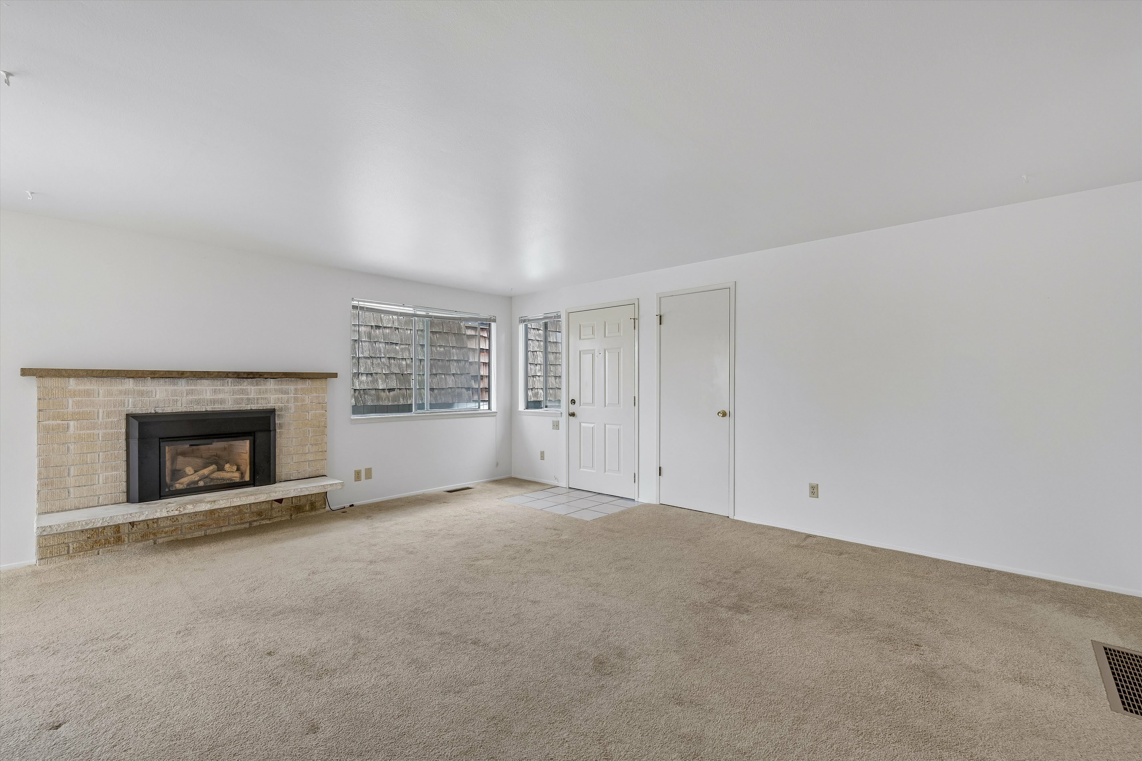 533 North 104th Street – photo 2