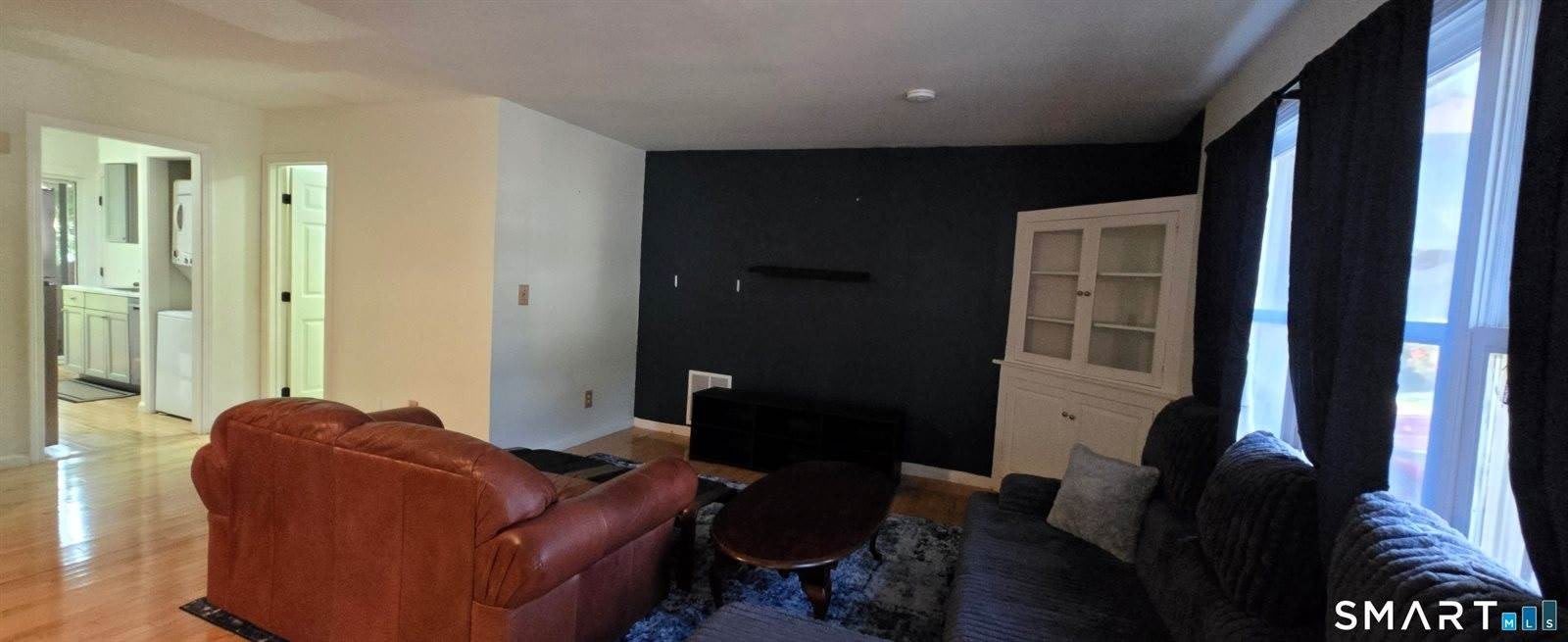 409 Glendale – photo 3