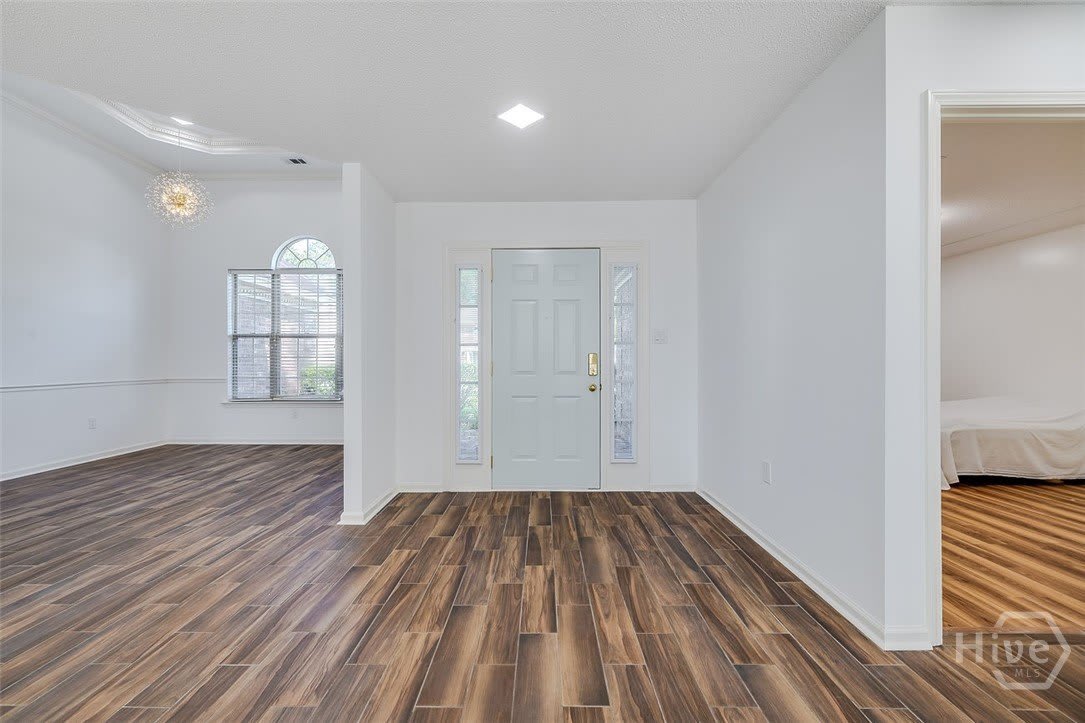 108 Village Lake Drive – photo 5