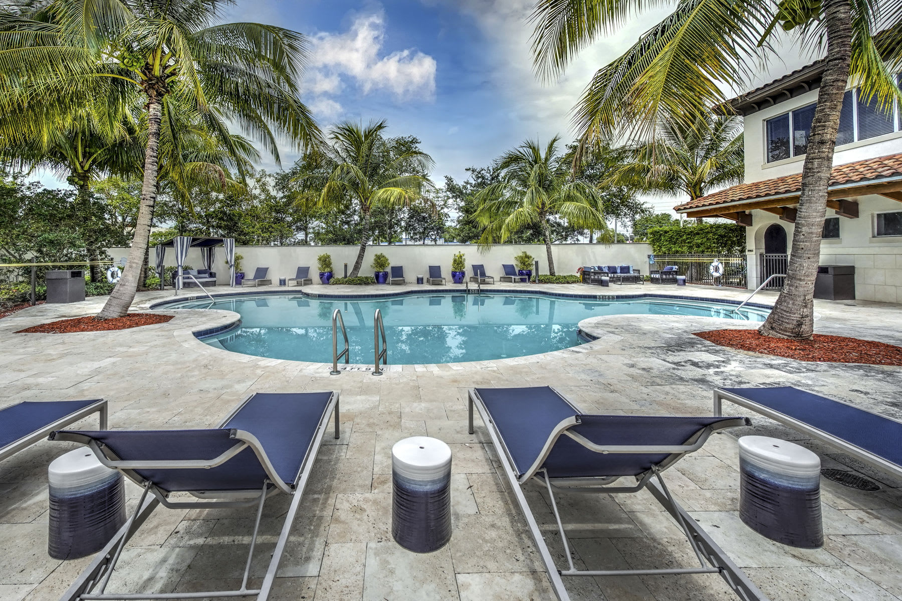 Solle Davie Luxury Apartments – photo 2