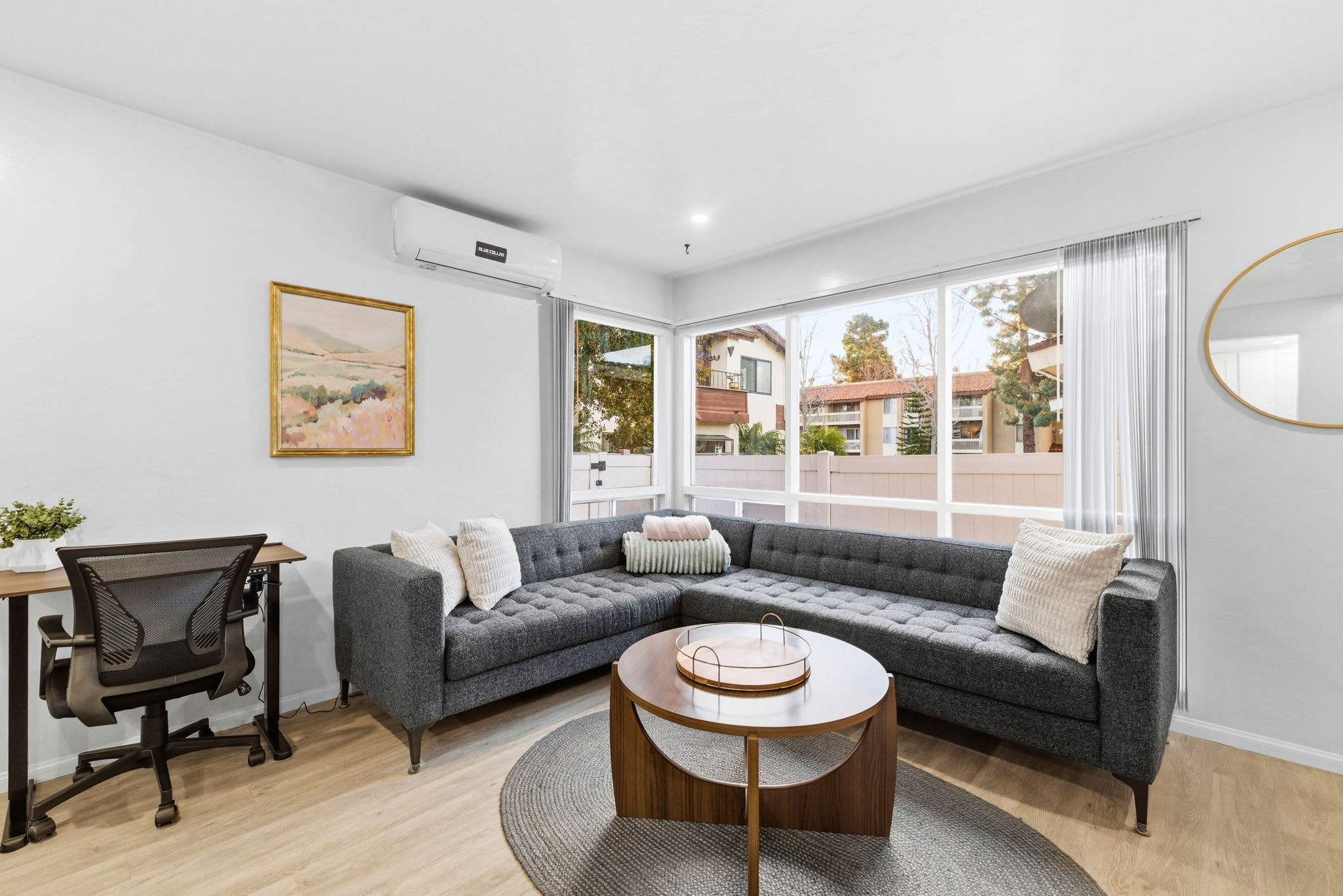1818 Diamond St – photo 5