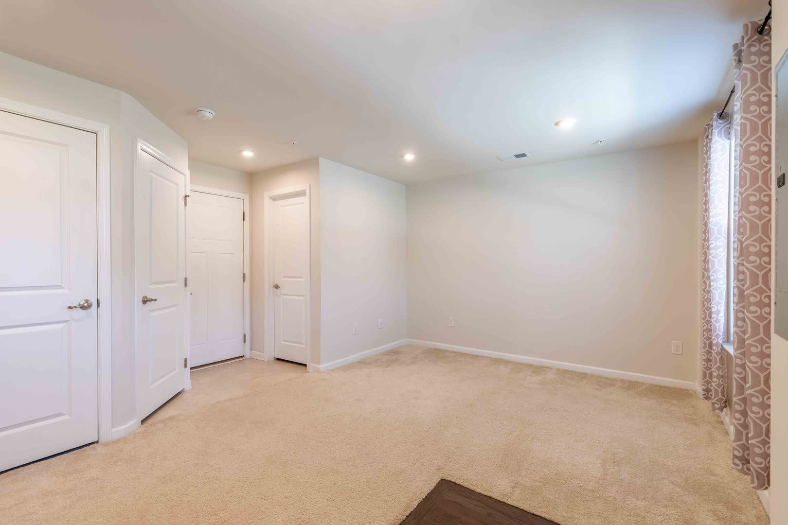 Luxury Townhouse in Stonecliffe of Atwater! – photo 4