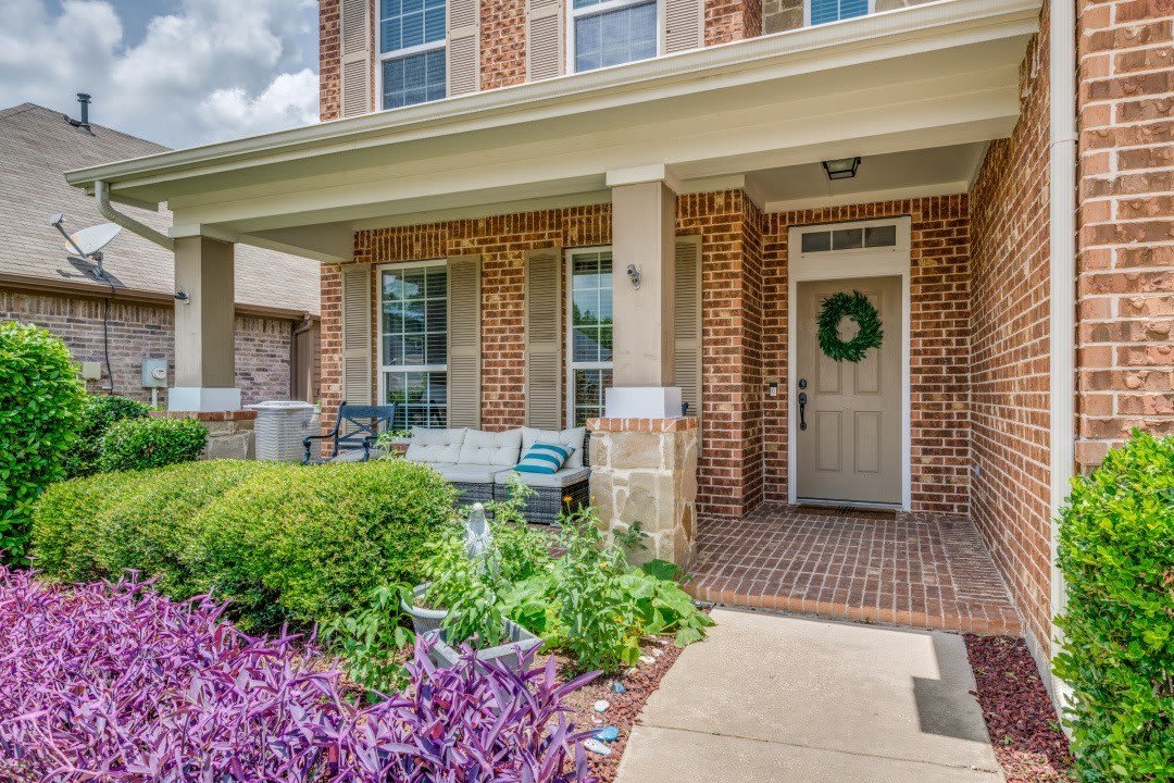 314 Blackhaw Drive – photo 2