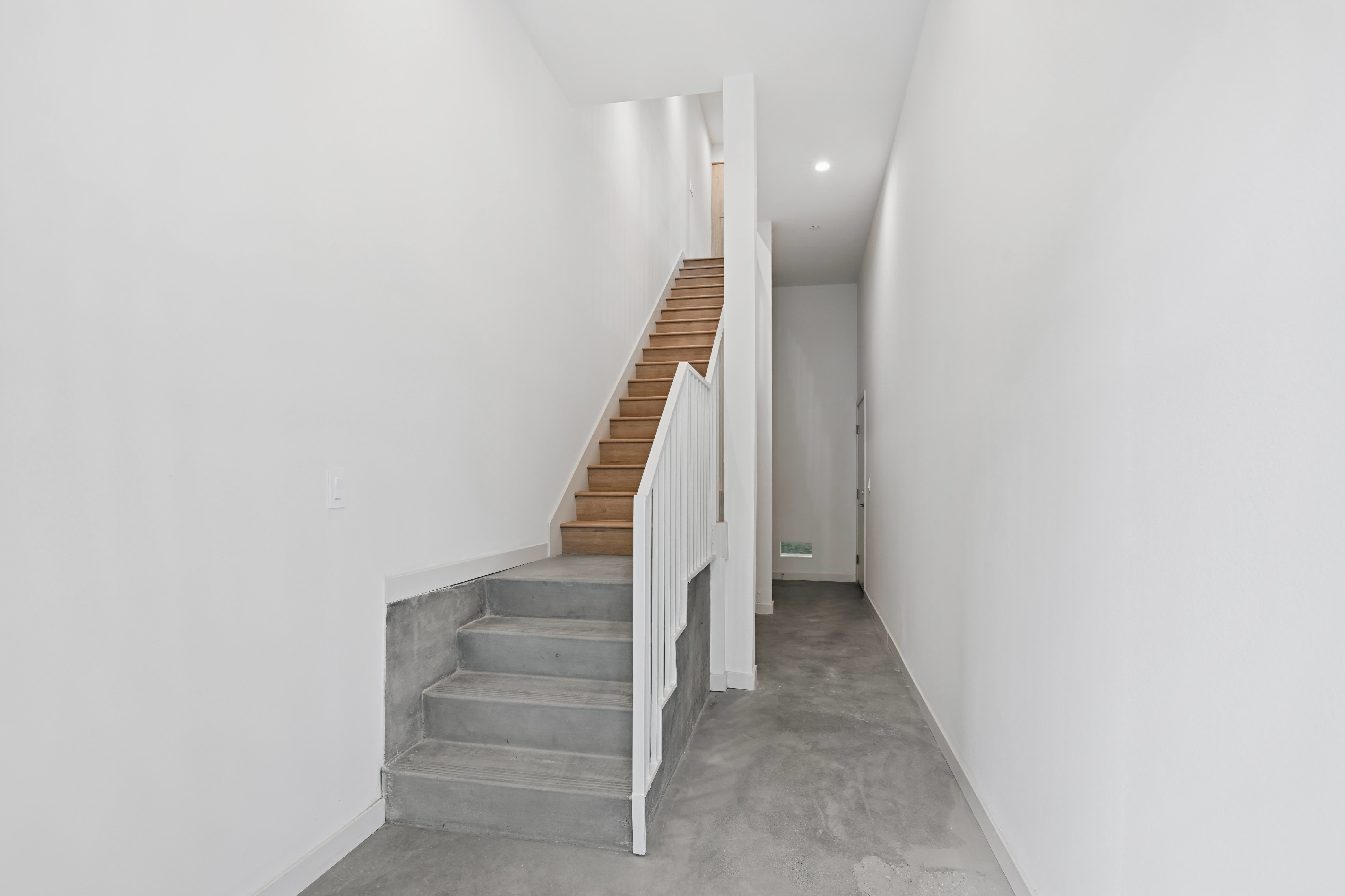 2523 S Orange – photo 5