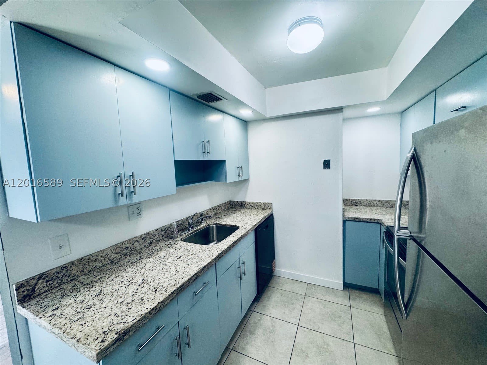 5908 NW 21st St – photo 4
