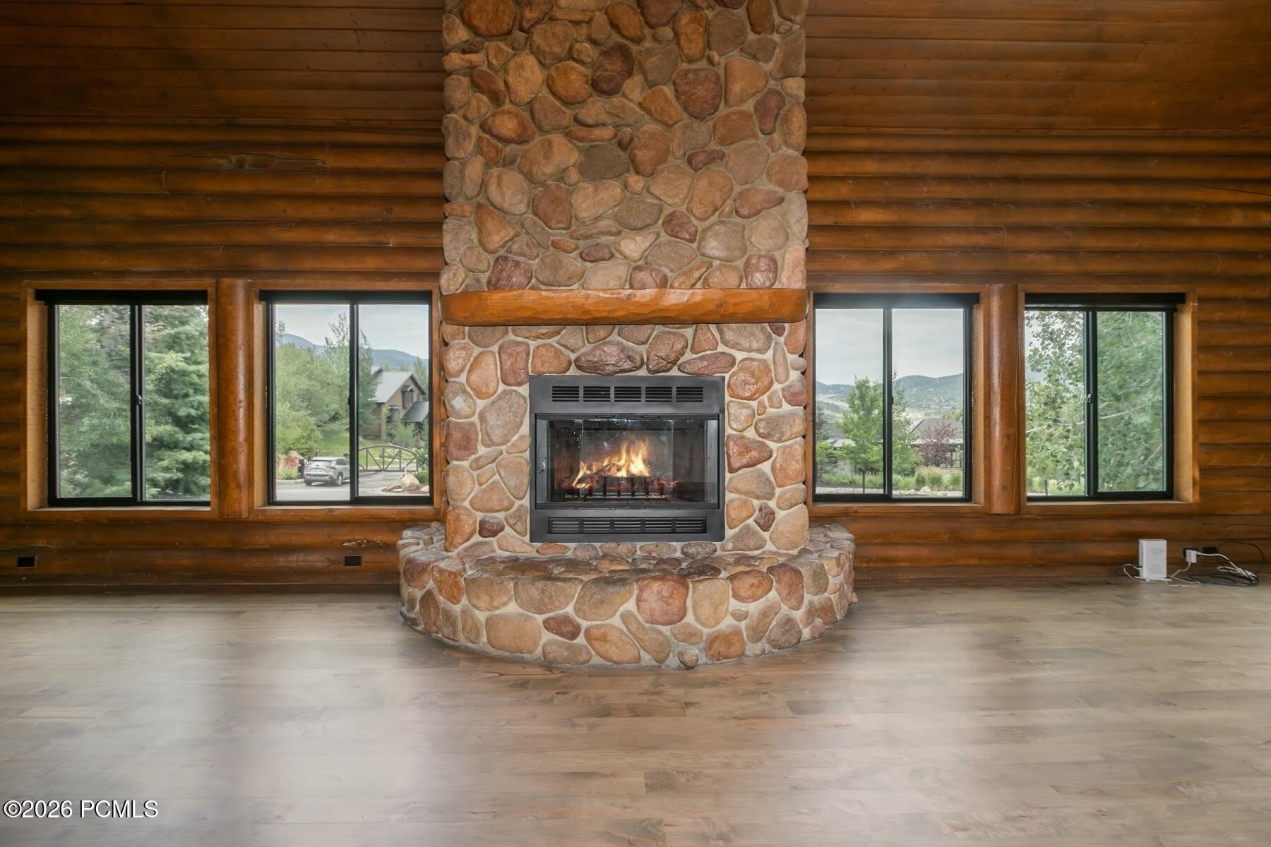 8766 N Daybreaker Drive – photo 5