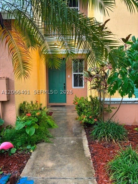 4219 NE 9th St – photo 2