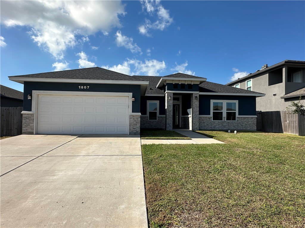 1807 Bay Landing Drive – photo 1