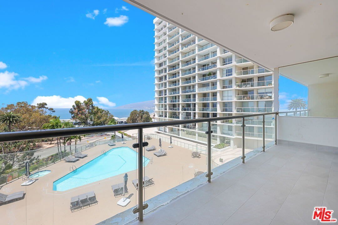 201 Ocean Ave – photo 2