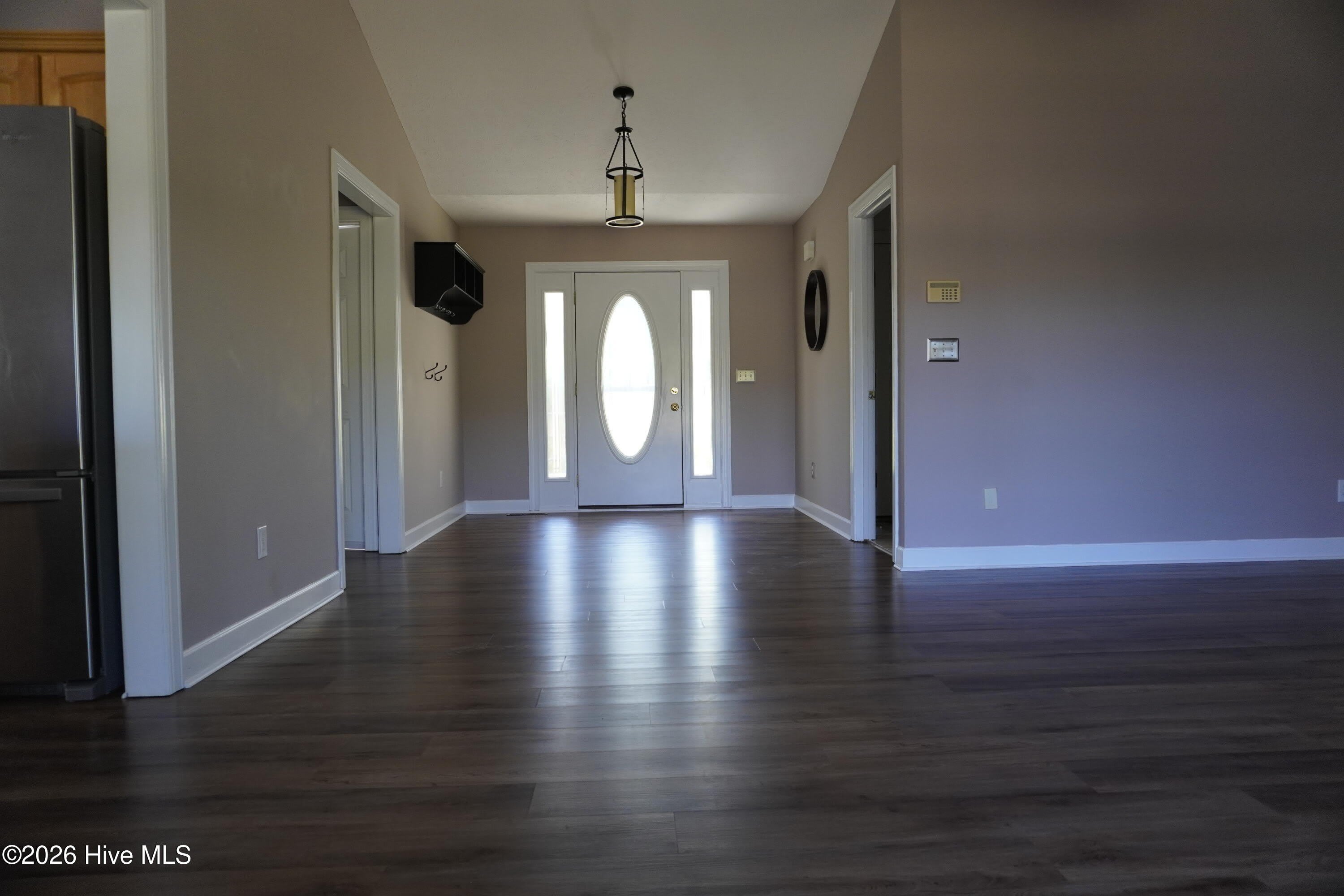 170 Russet Court – photo 5