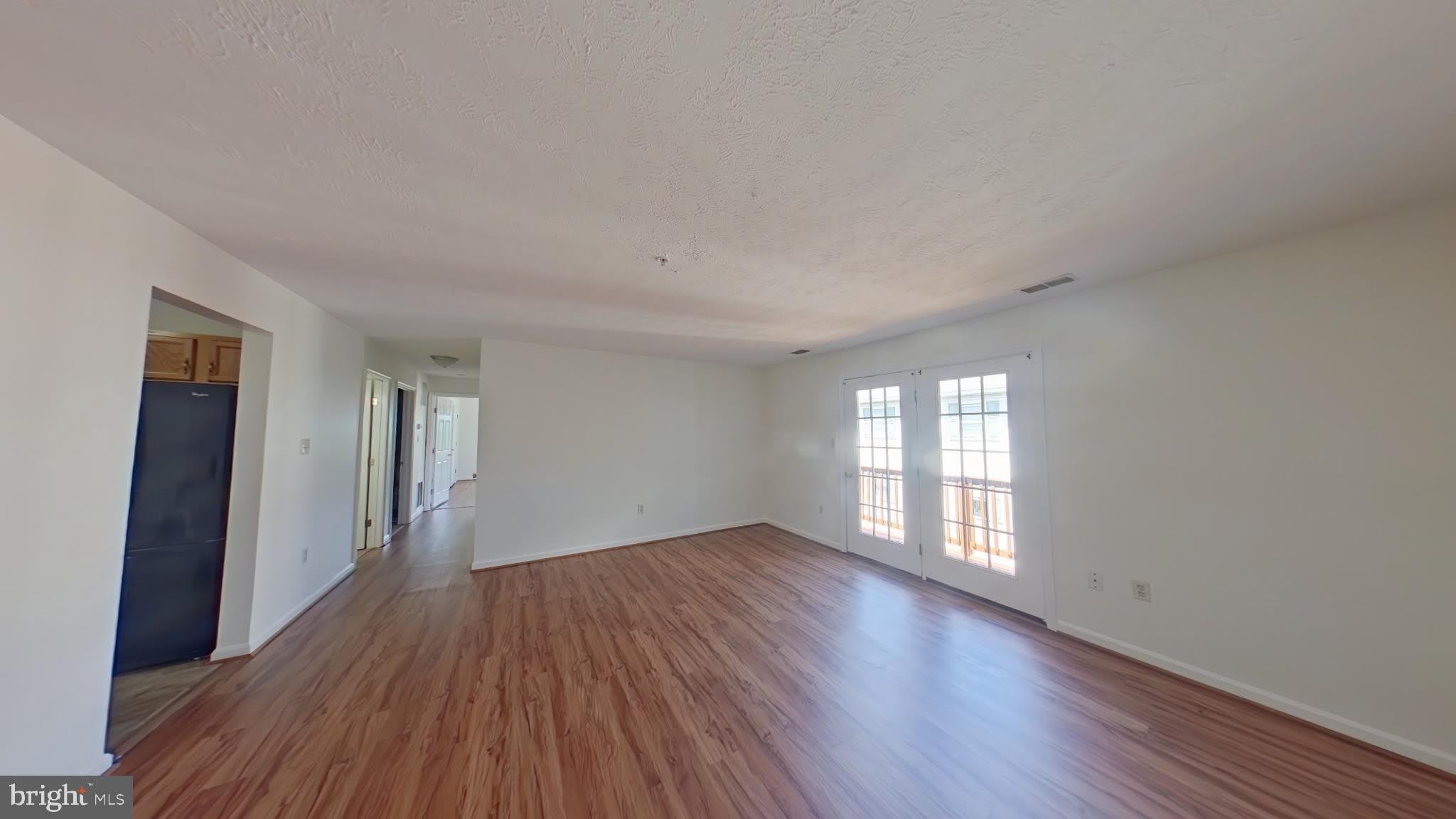 1290 OX Road – photo 3