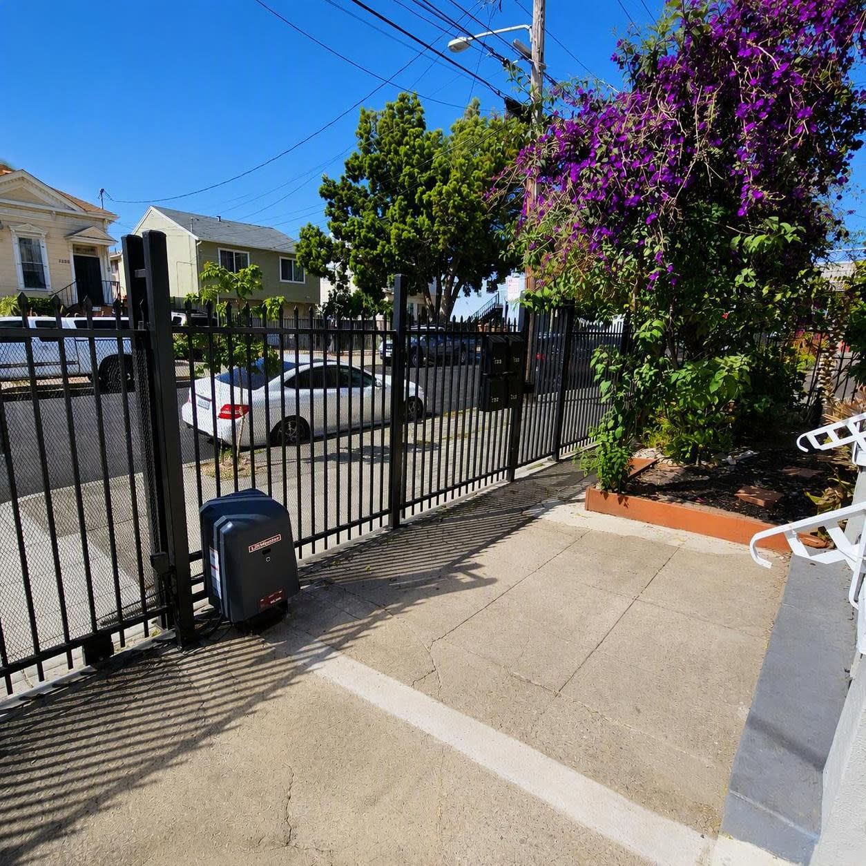 1726 7th Ave – photo 3